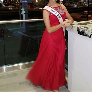Full Body Red Dress / Pageant Dress